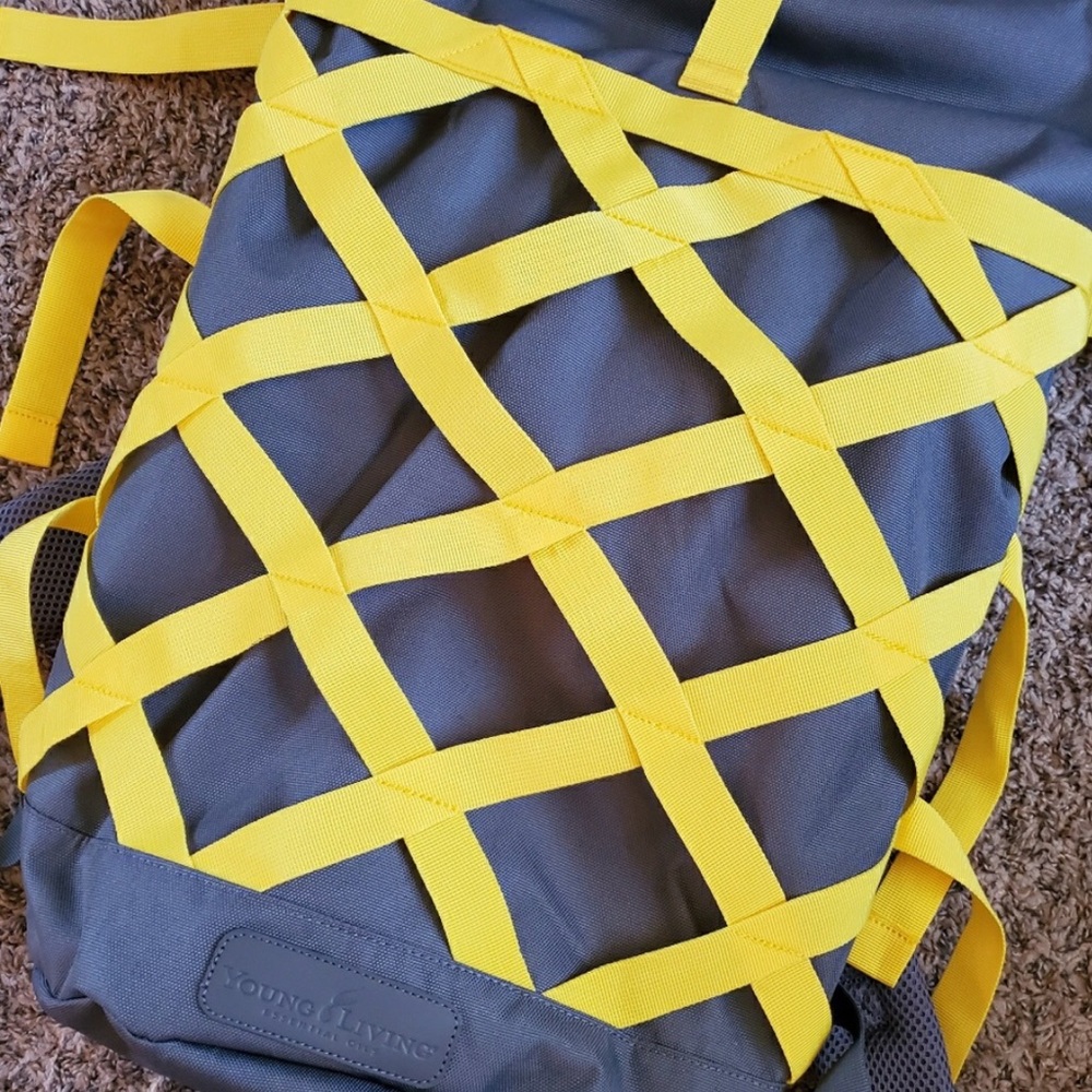 NWOT Young Living Essential Oils Backpack